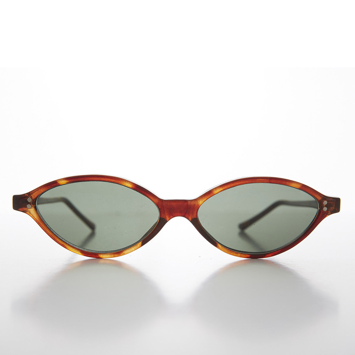 Oval Narrow Cat Eye Vintage Sunglass - Viveca